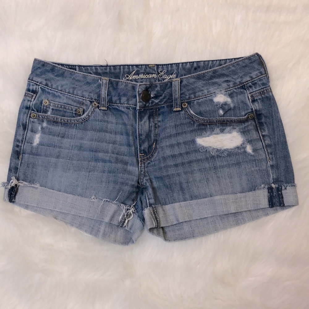 American Eagle distressed shorts